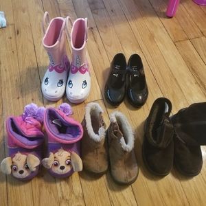 Lot of size 6 shoes